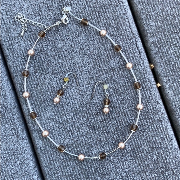 Lia Sophia Jewelry - ❄️ Lia Sophia Necklace and Earring Set